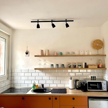 Cozy Apartment, 10 Minutes Walking Distance From The Old Town كوتور المظهر الخارجي الصورة